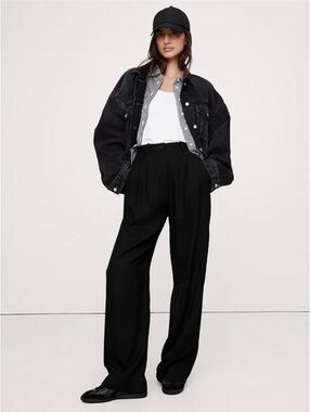 Banana Republic The Soho Wide-Leg Pant in Drapey Twill black 4L Long